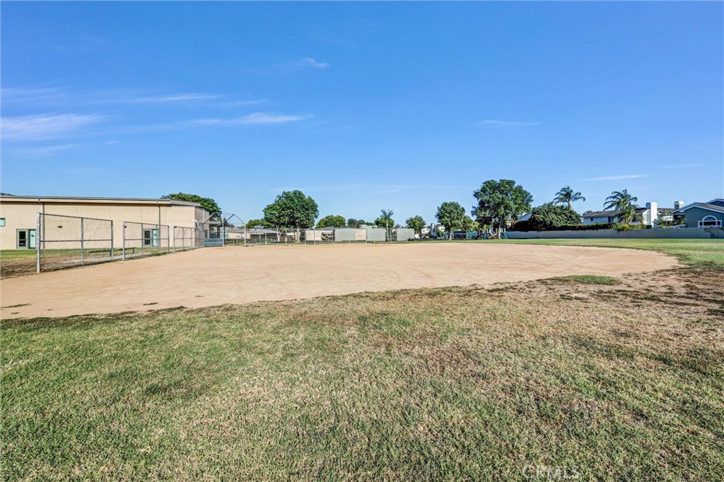 70 Fairlake Property Photo 47