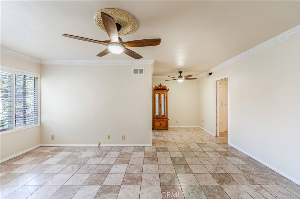 100 Cerritos Avenue 7 Property Photo 6