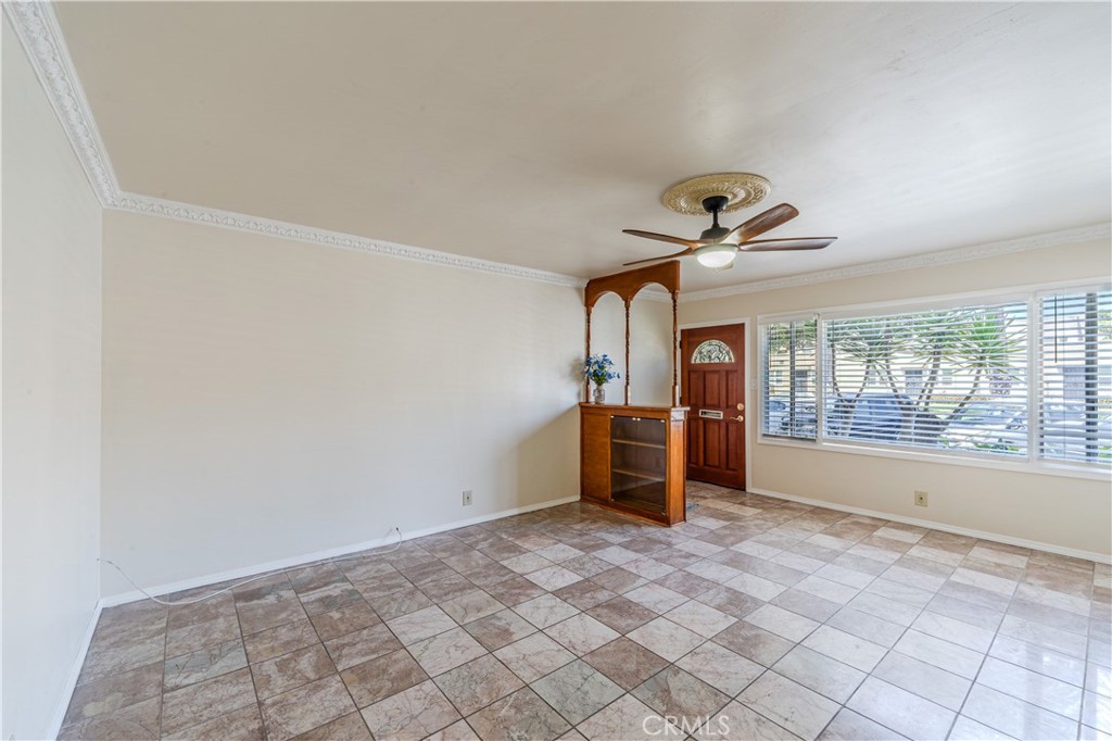 100 Cerritos Avenue 7 Property Photo 8
