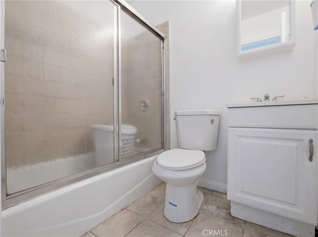 1428 W 124th Property Photo 36