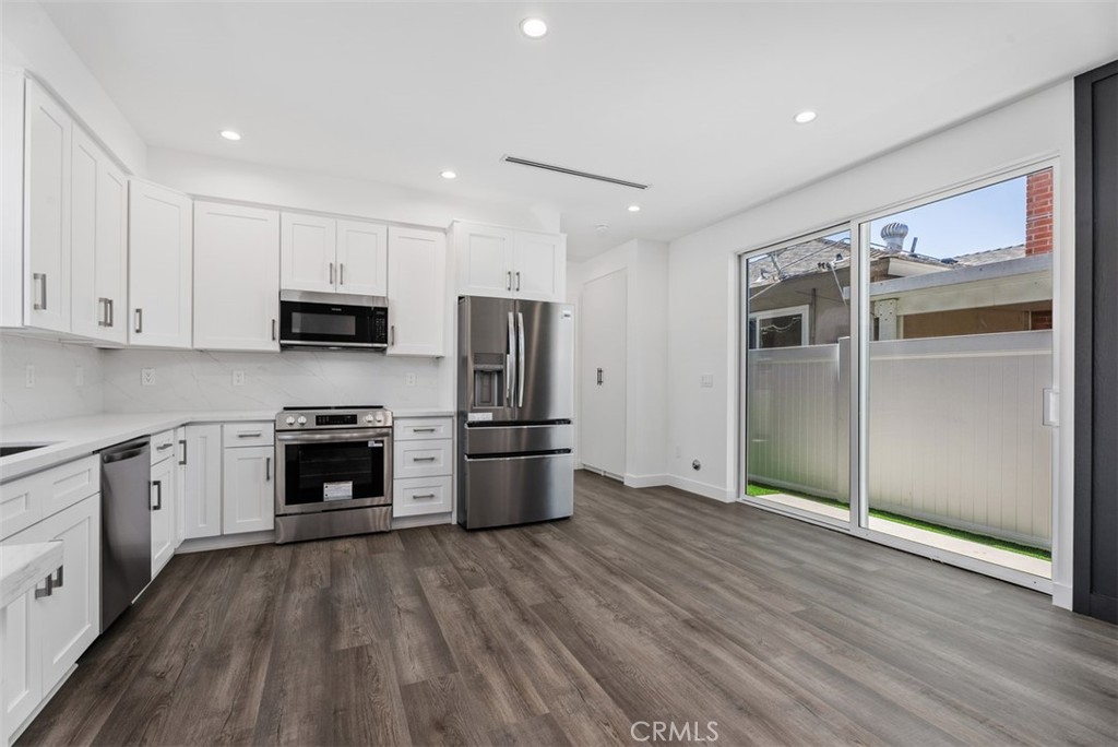 1325 A W Ash B Property Photo 1