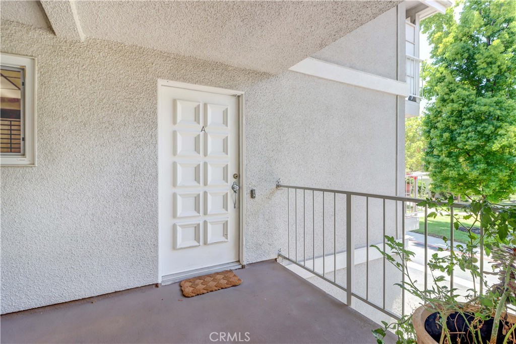 654 Avenida Sevilla A Property Photo 2
