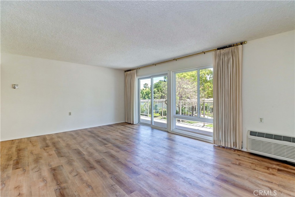654 Avenida Sevilla A Property Photo 3