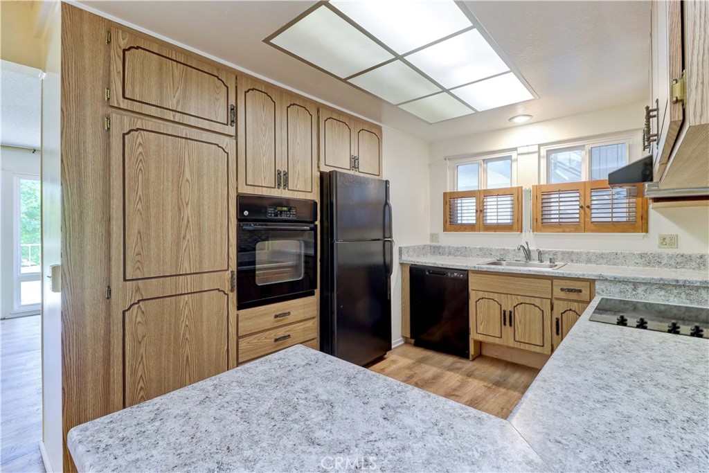 654 Avenida Sevilla A Property Photo 12