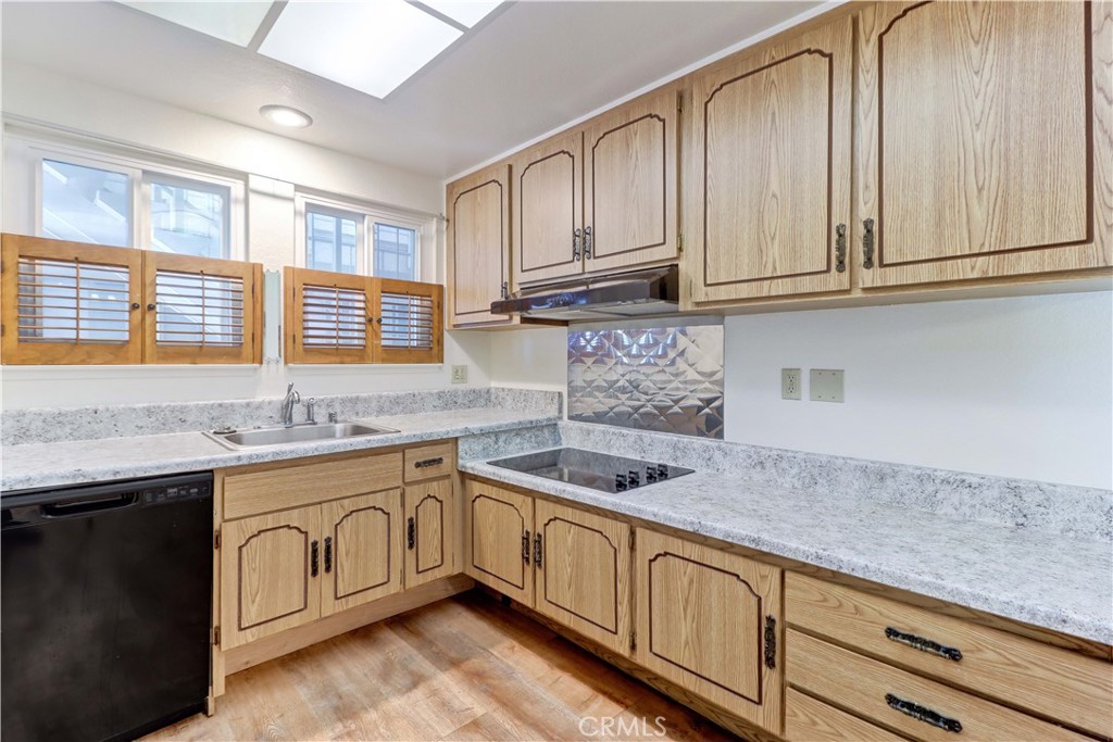 654 Avenida Sevilla A Property Photo 15