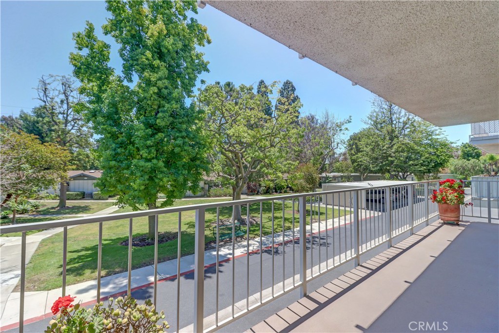 654 Avenida Sevilla A Property Photo 36