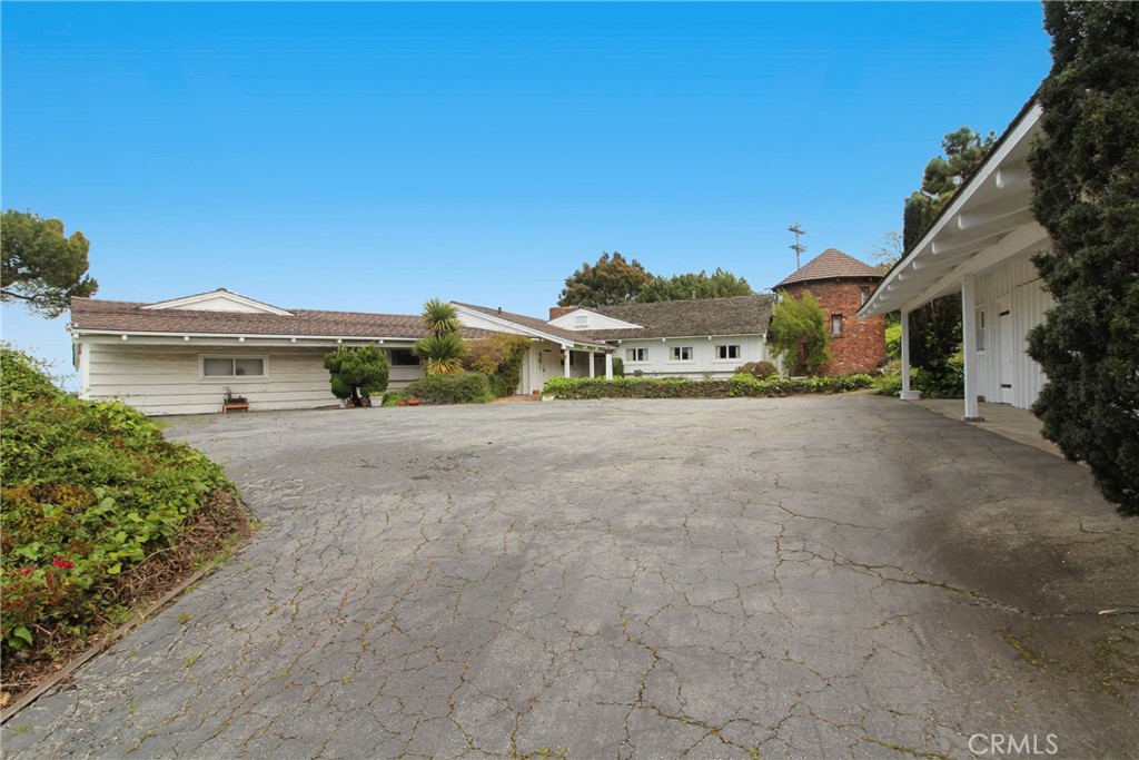 2521 Novato Place Property Photo 7