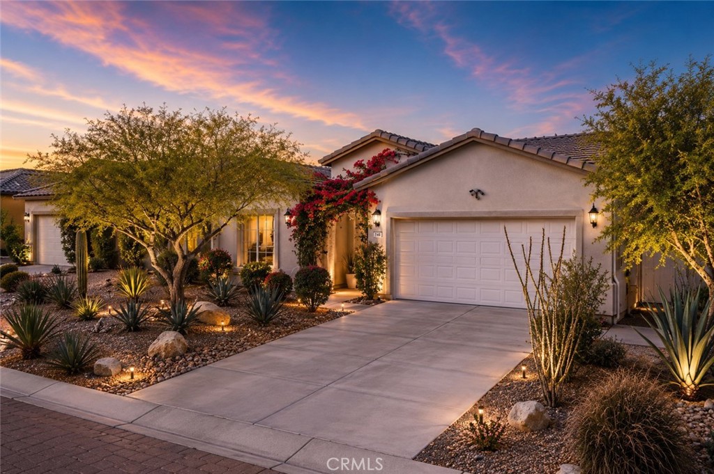 748 Mira Grande Property Photo 1