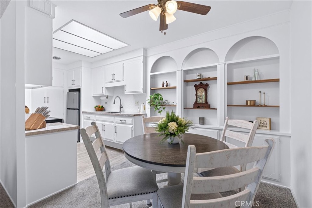 2257 Via Puerta P Property Photo 6