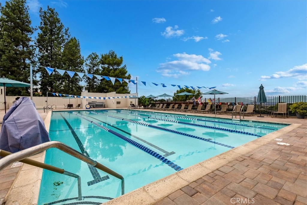 2257 Via Puerta P Property Photo 29