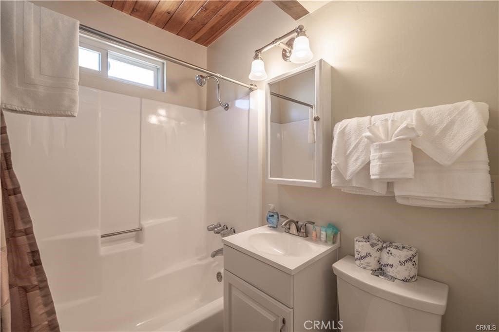 548 Moreno Lane Property Photo 15