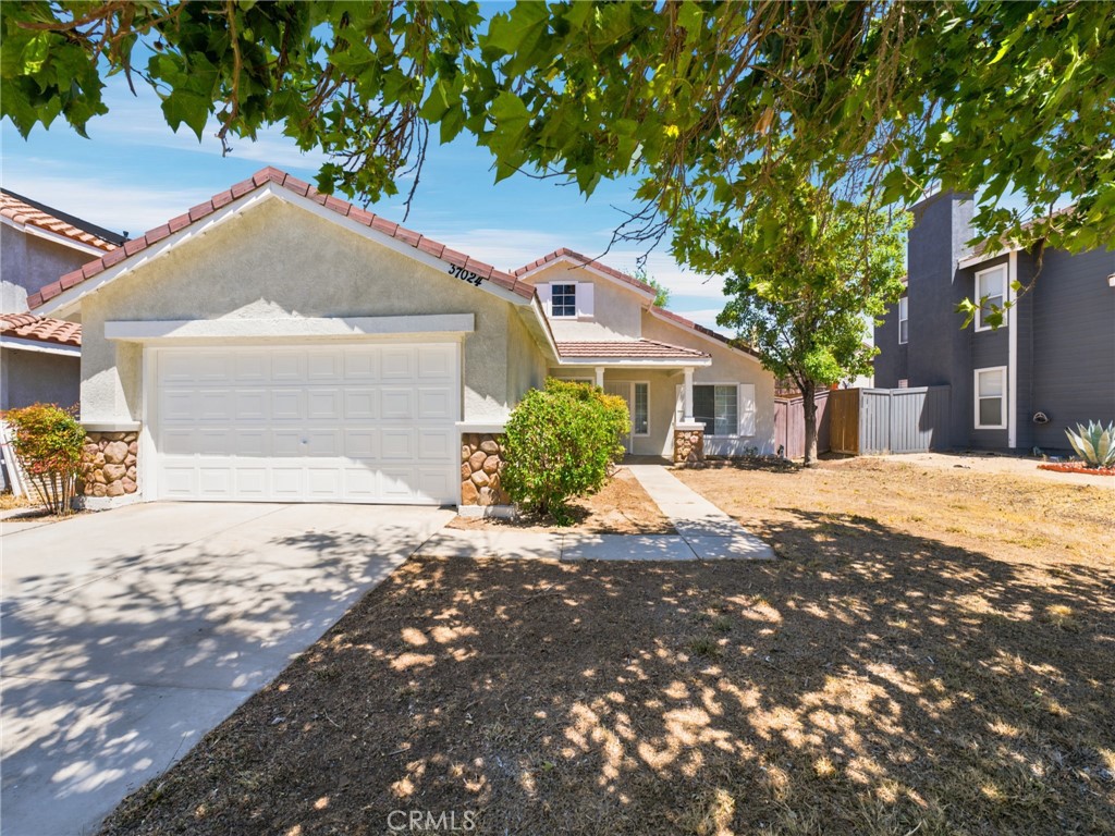 37024 Boxleaf Road Property Photo 1