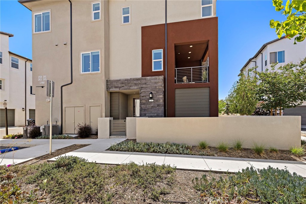 259 Lynx Property Photo 6