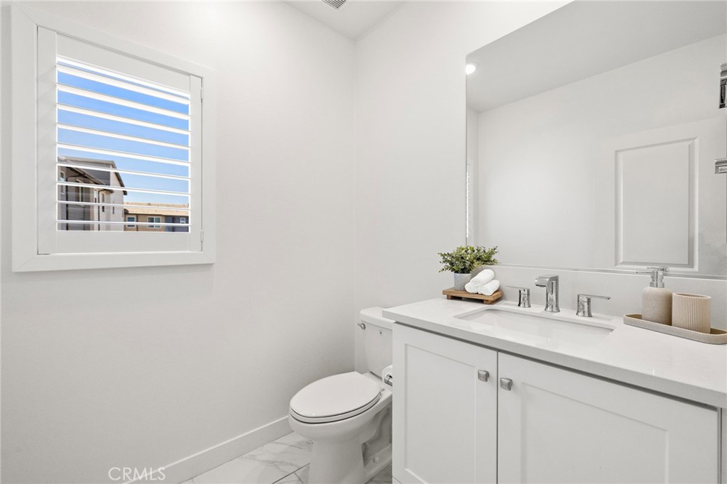 259 Lynx Property Photo 35