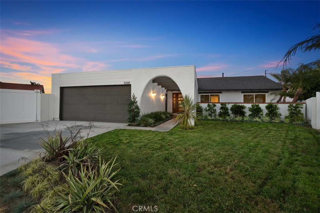 10081 Spar Property Photo 1