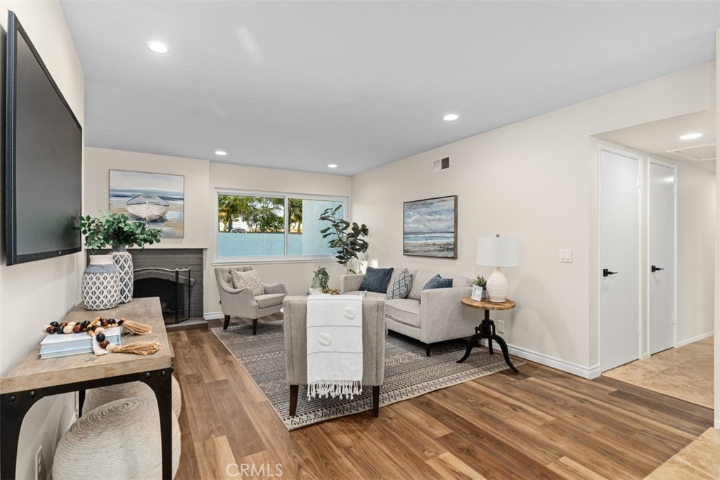 10081 Spar Property Photo 3