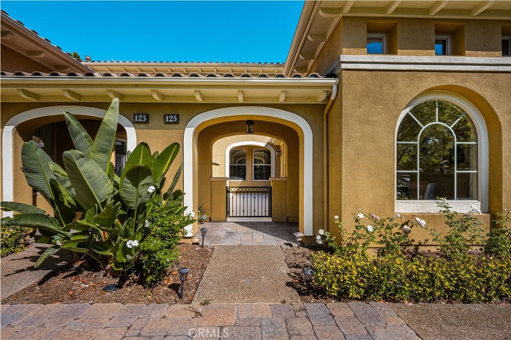 125 Chantilly Property Photo 2