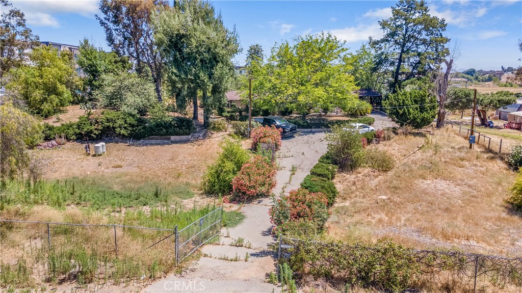 25071 Monroe Property Photo 12