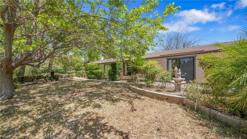 25071 Monroe Property Photo 13