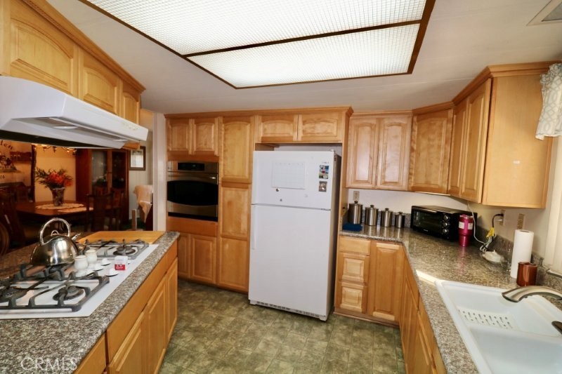 14039 Lake Glen Drive 67 Property Photo 27