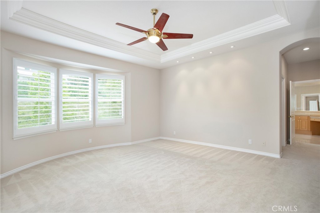 28931 Rockport Drive Property Photo 14