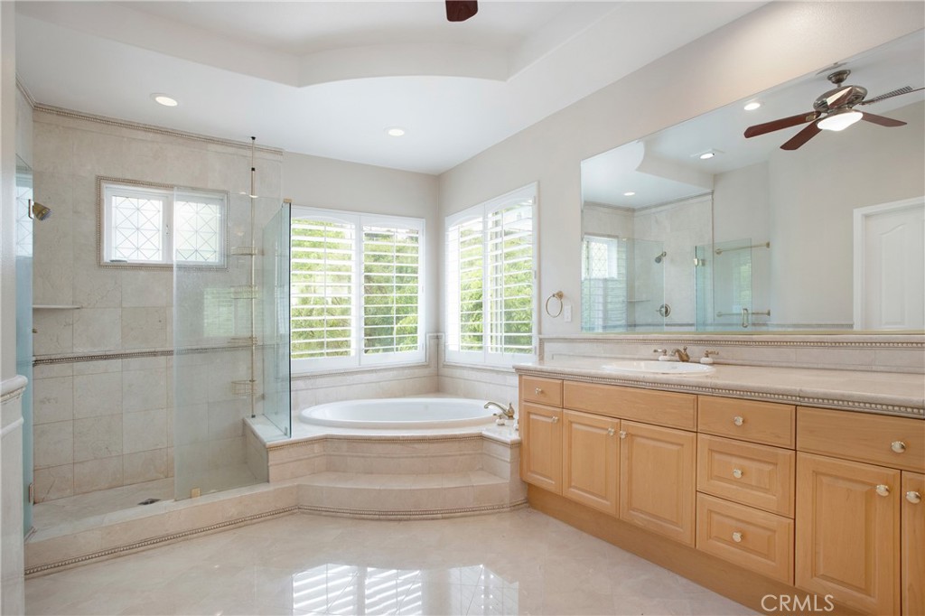 28931 Rockport Drive Property Photo 18