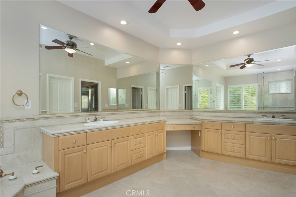 28931 Rockport Drive Property Photo 19