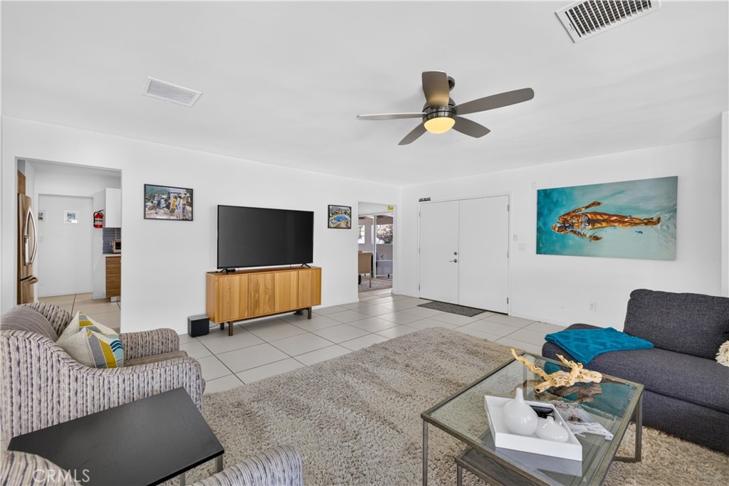 2080 E Mcmanus Drive Property Photo 8