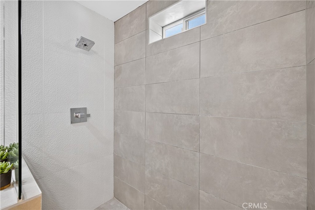 2080 E Mcmanus Drive Property Photo 25