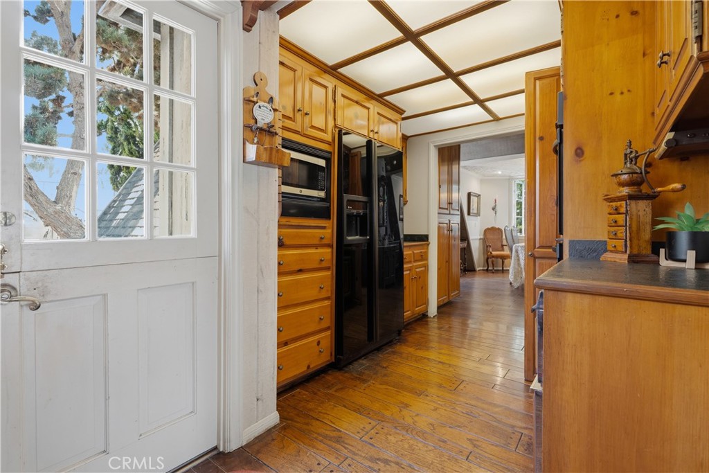 215 Ocean View Property Photo 27