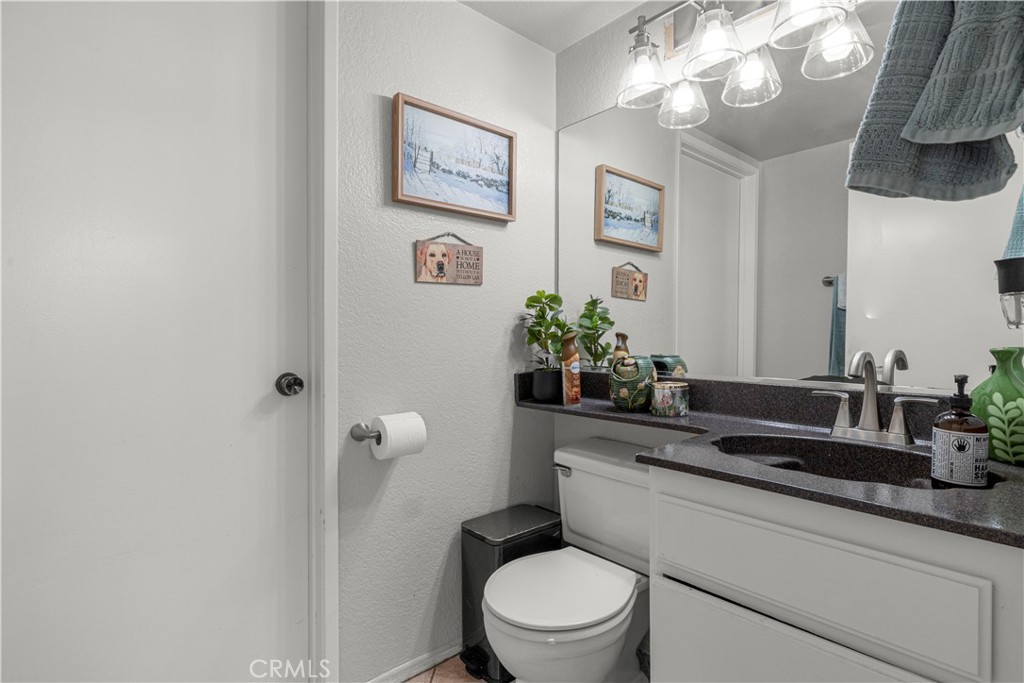 1176 W Buxton Property Photo 14