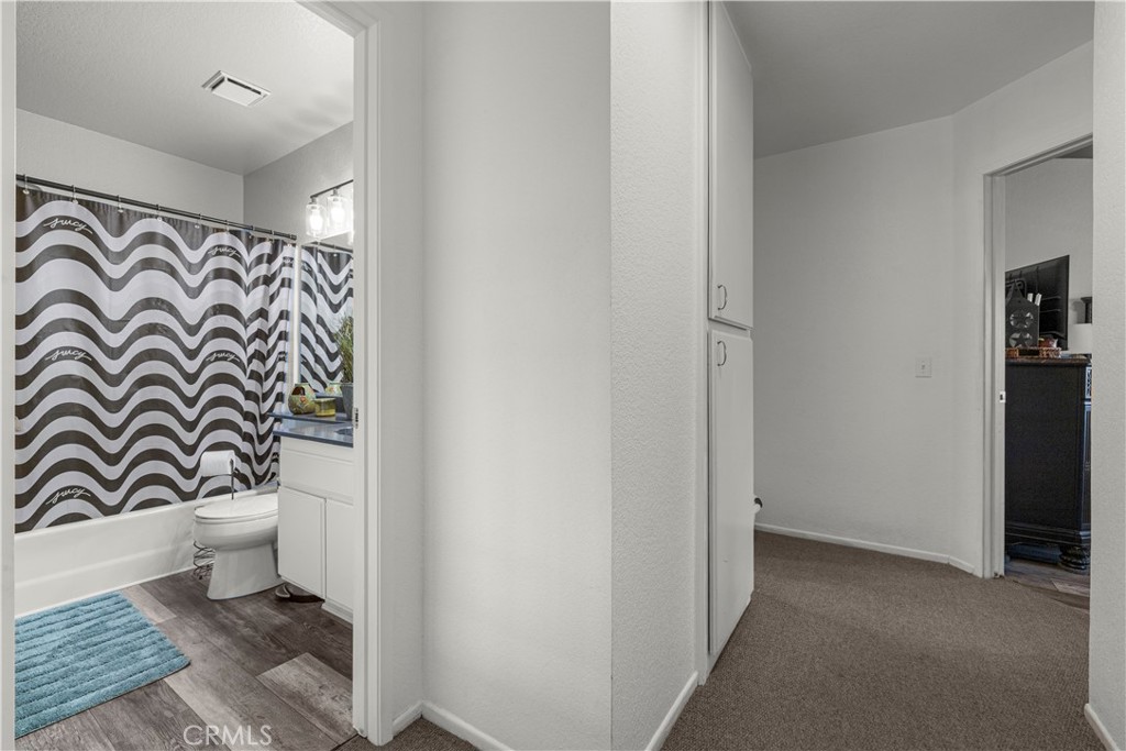 1176 W Buxton Property Photo 26