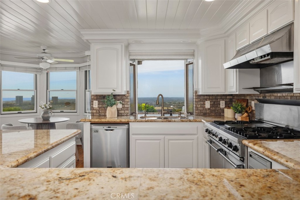 39 Harbor Ridge Property Photo 17