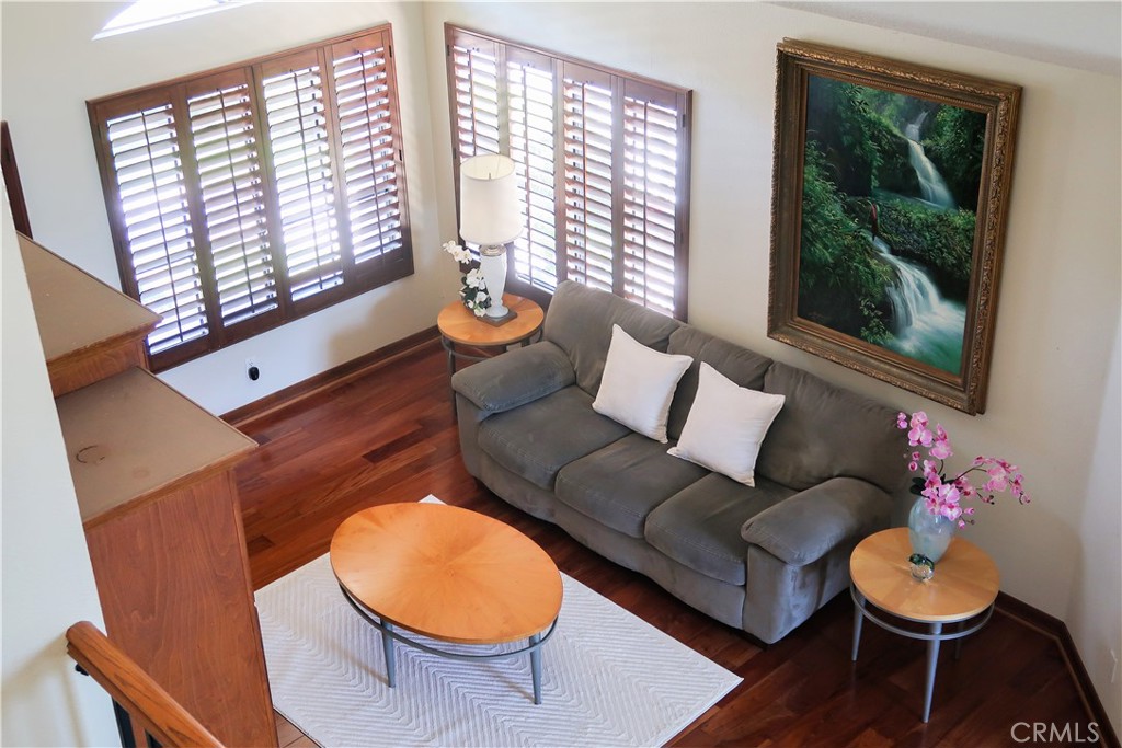 12 Pleasonton Property Photo 3