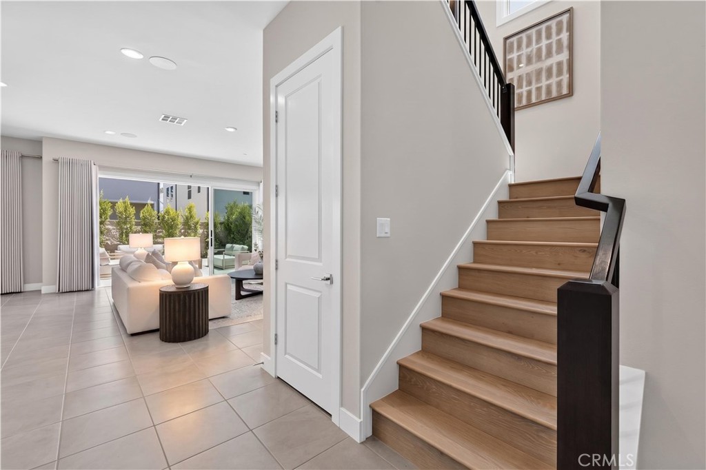 120 Mulberry Property Photo 15