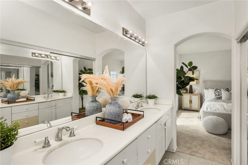 11 Medici Aisle Property Photo 36