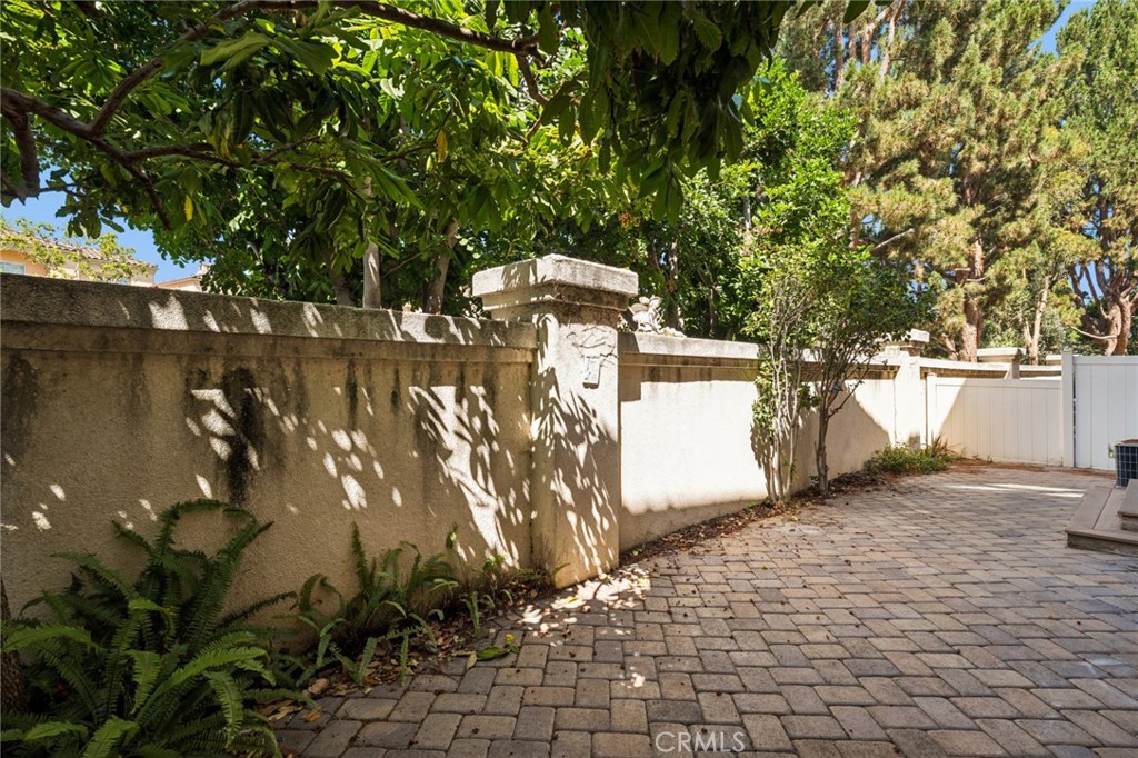11 Medici Aisle Property Photo 45