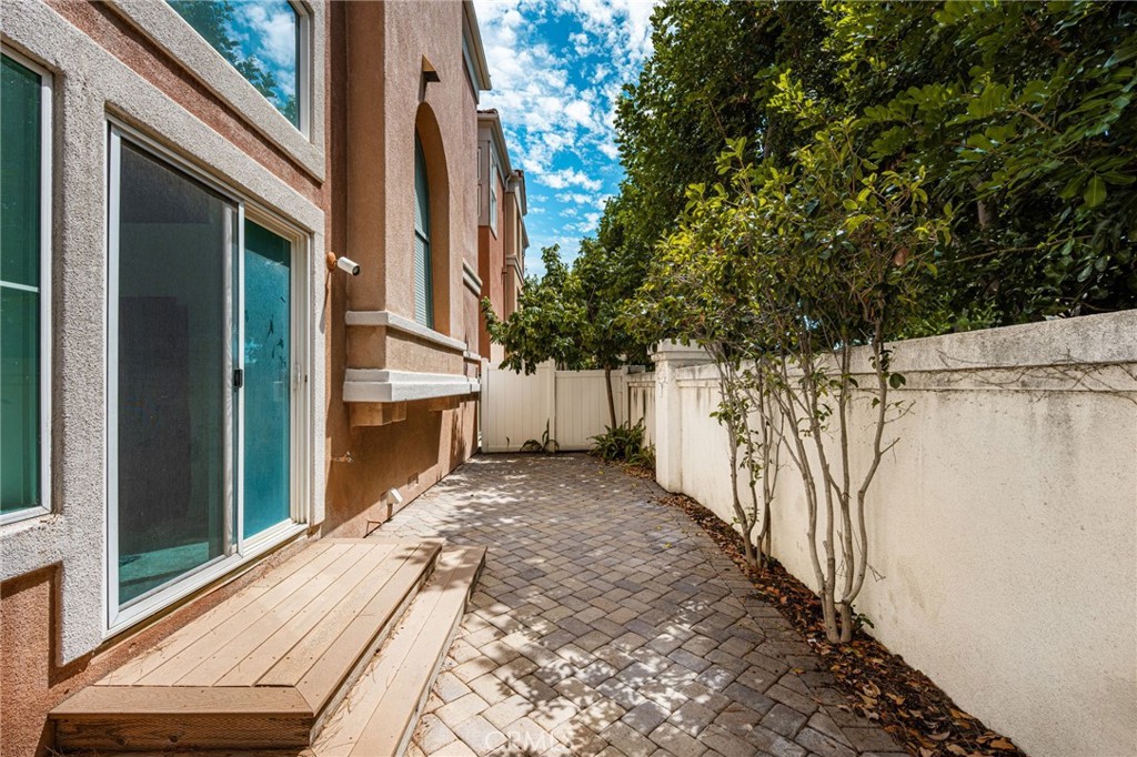 11 Medici Aisle Property Photo 49