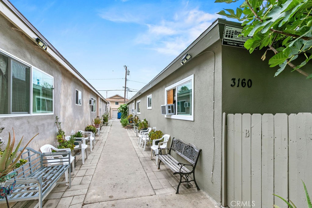 3160 Garnet Property Photo 9
