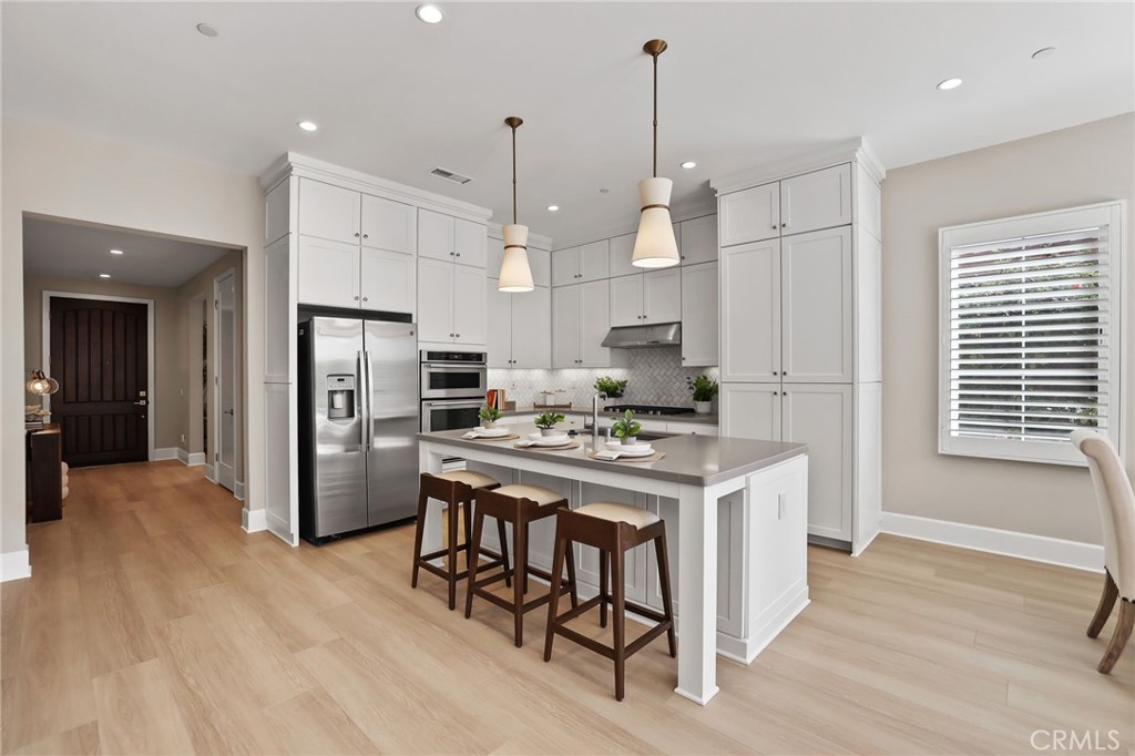 130 Donati Property Photo 14