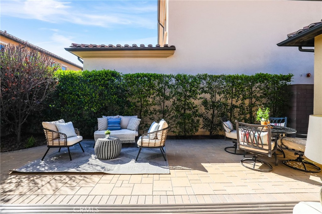 130 Donati Property Photo 37