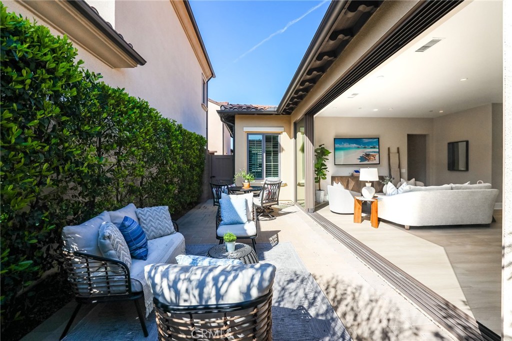 130 Donati Property Photo 39