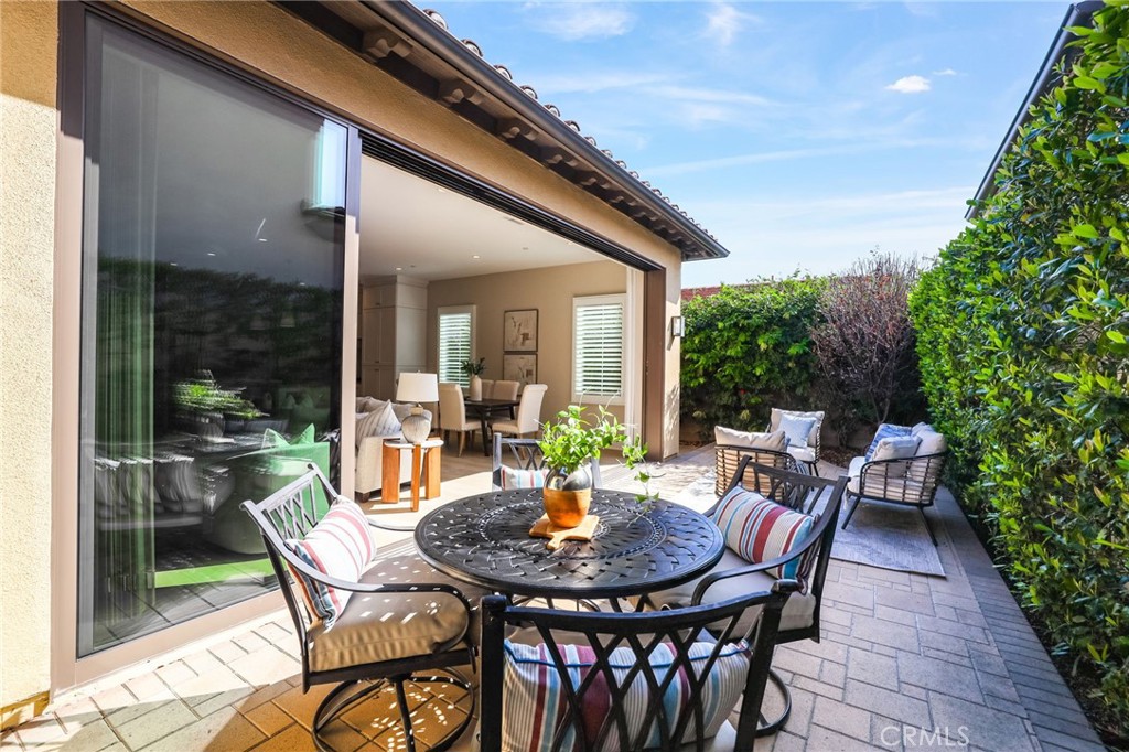130 Donati Property Photo 42