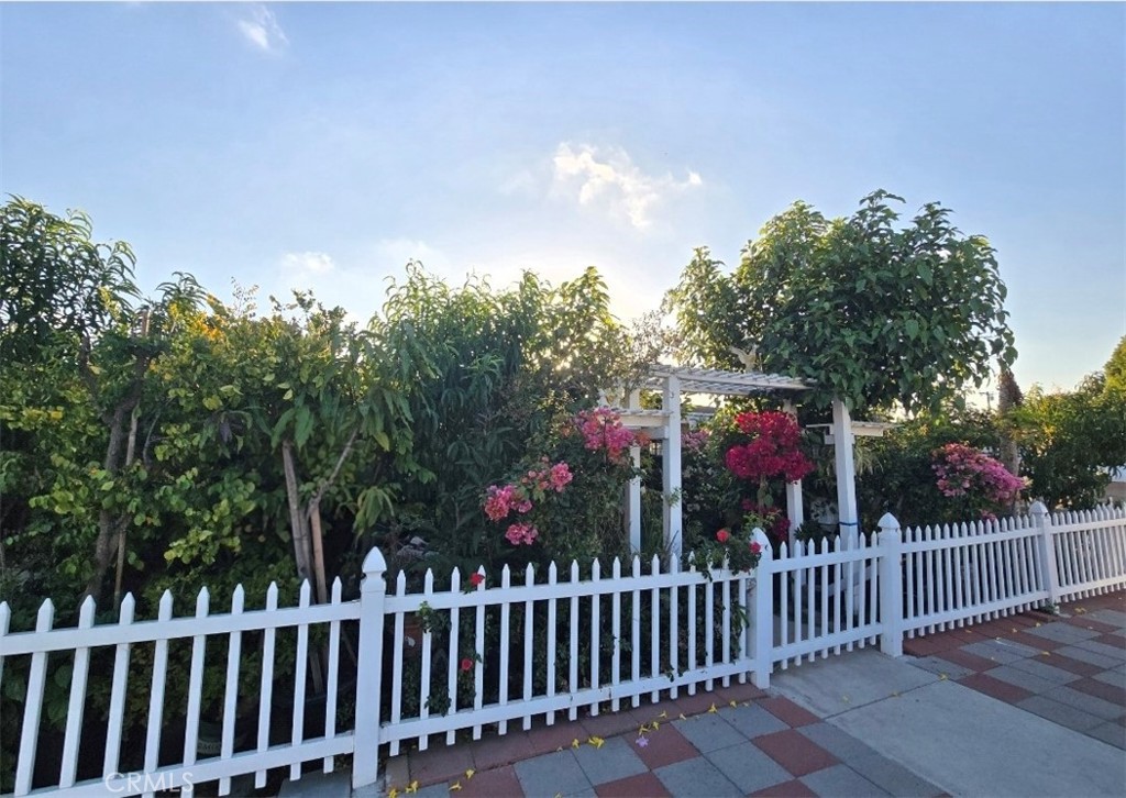 14201 Paul Way A Property Photo 1