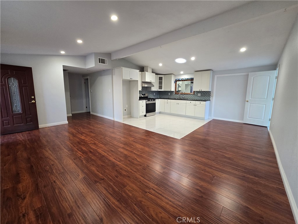 14201 Paul Way A Property Photo 3