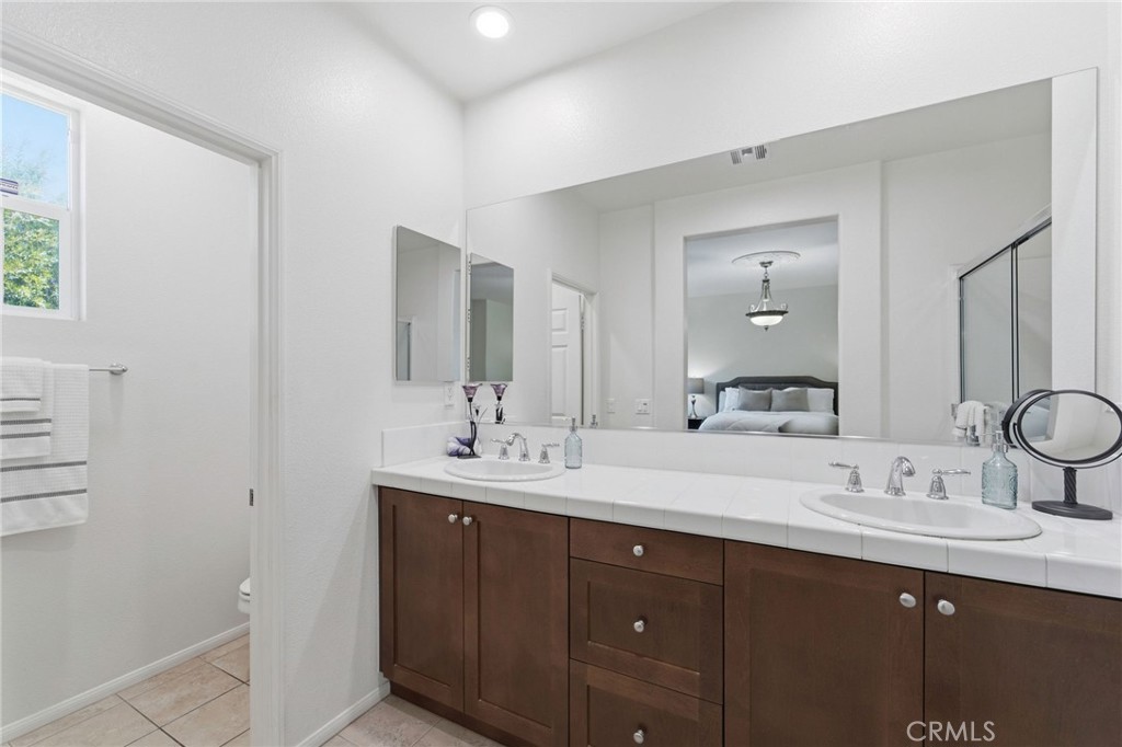 2245 Rolling River #5 Property Photo 13