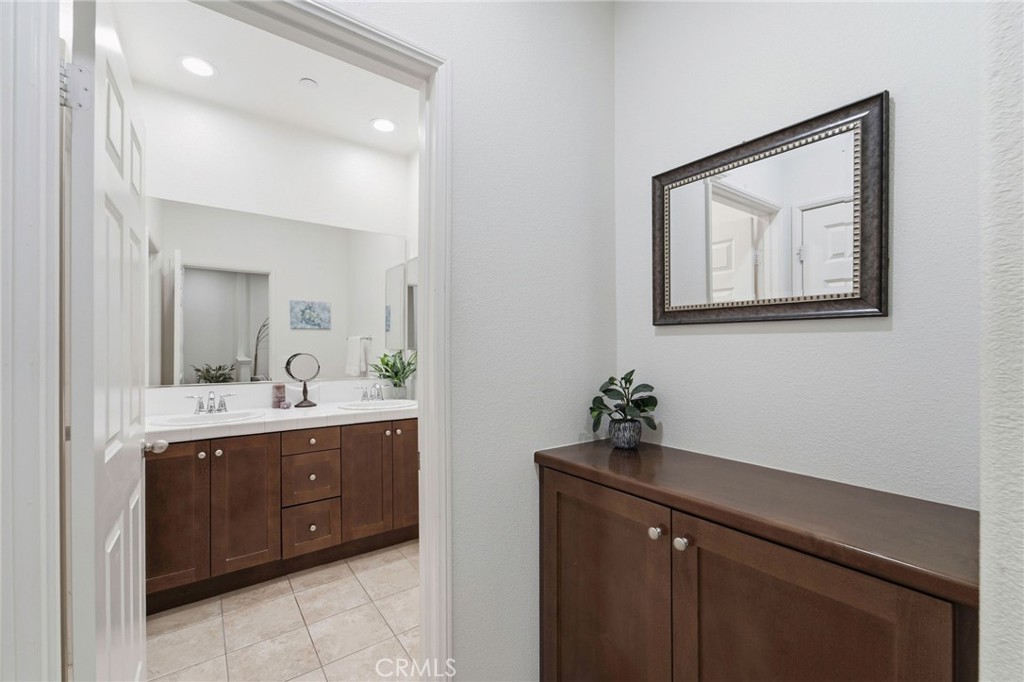 2245 Rolling River #5 Property Photo 16