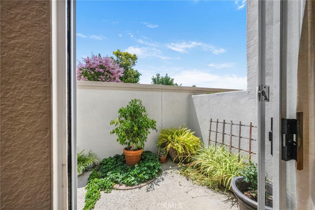 10 Agostino Property Photo 15