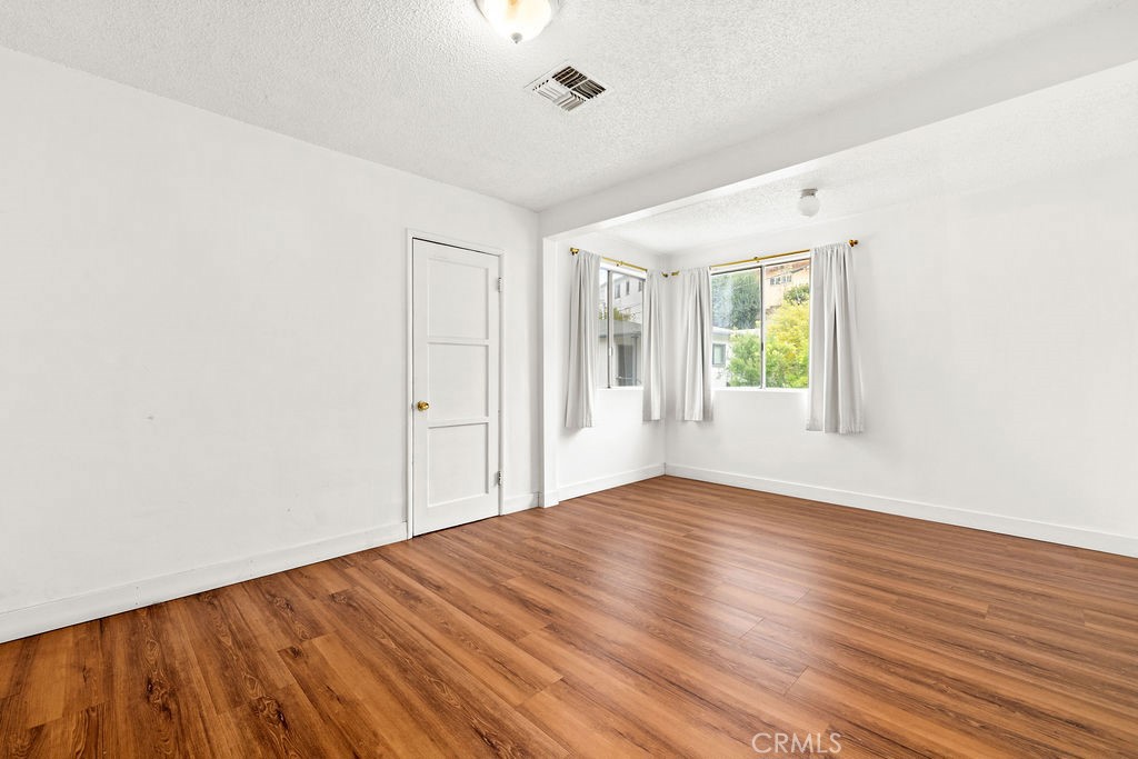 2012 Barnett Property Photo 30