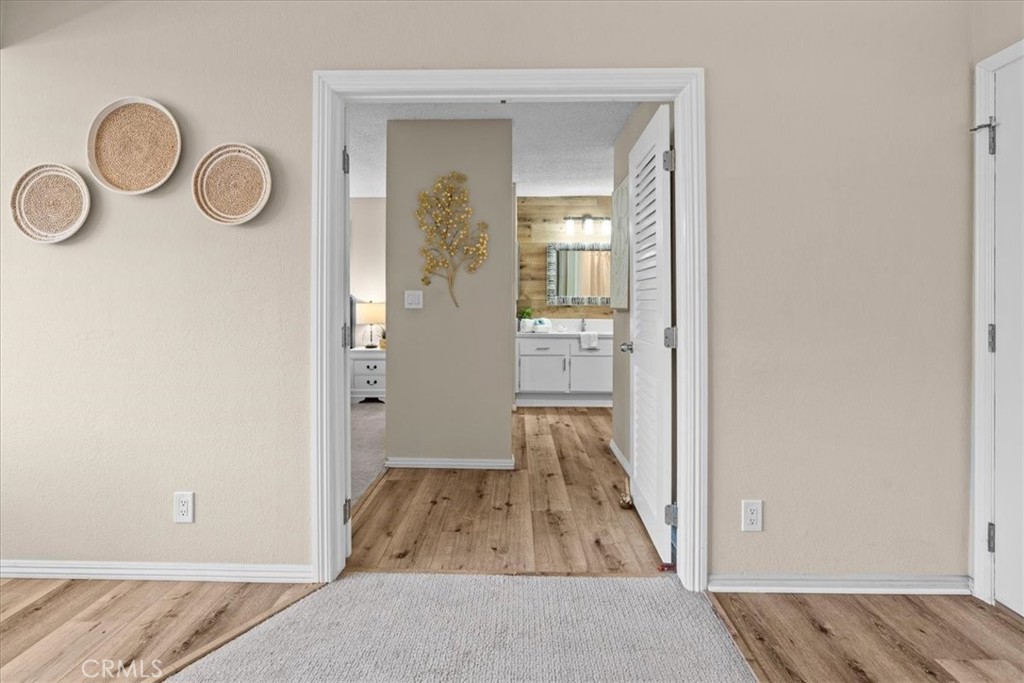 208 Springview Property Photo 13